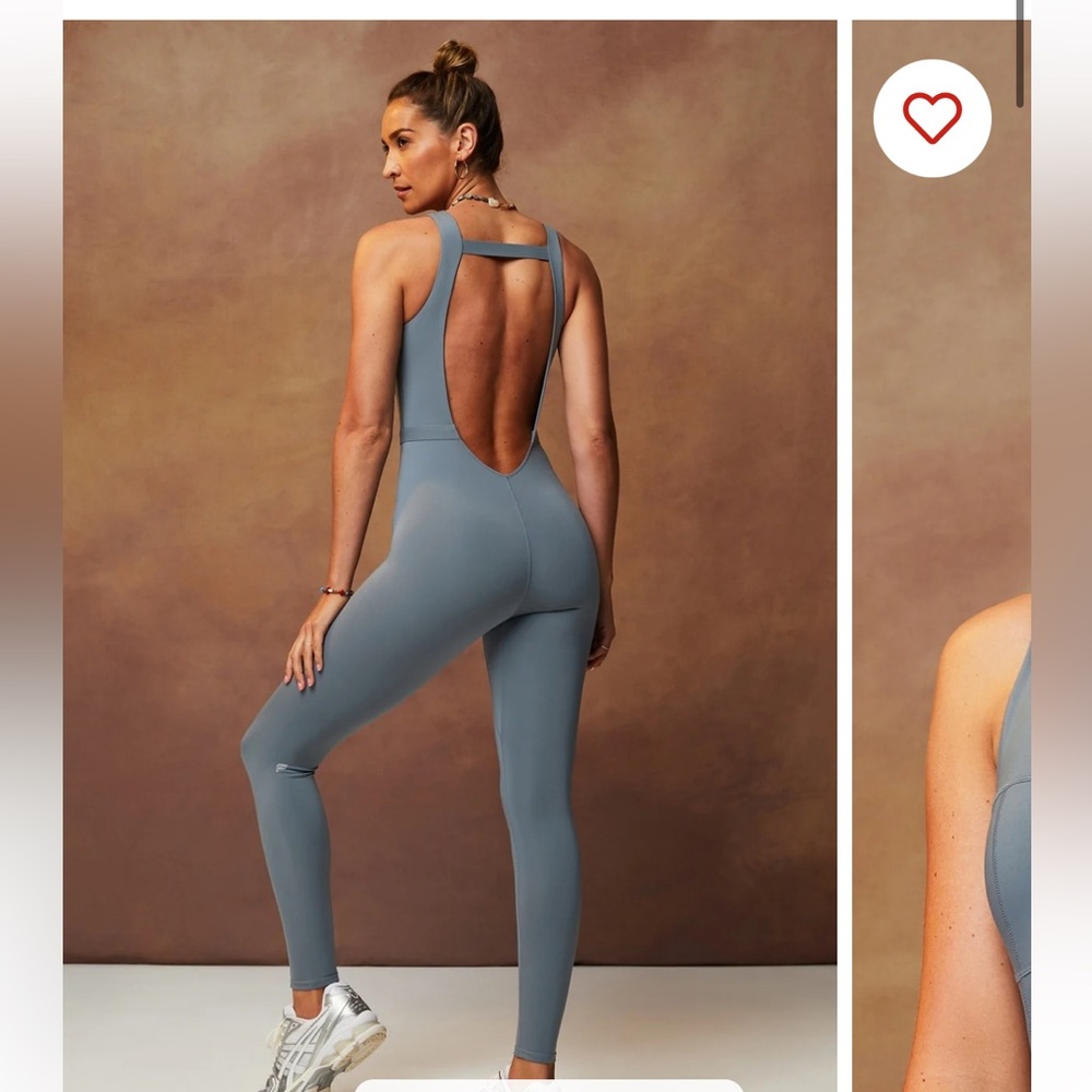 NWT Fabletics Stormcloud Motion 365 onesie Khloe edit size S